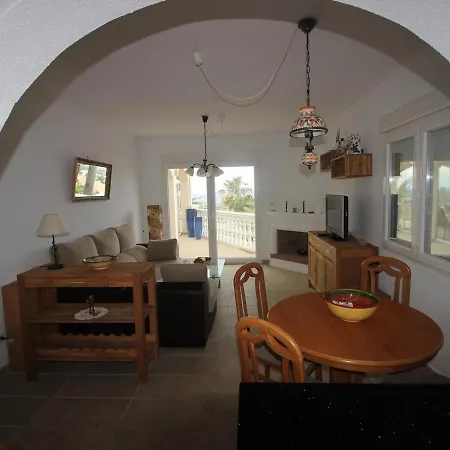 Denia, 3 Dormitorios, 6 Personas - Es-262-4 Villa